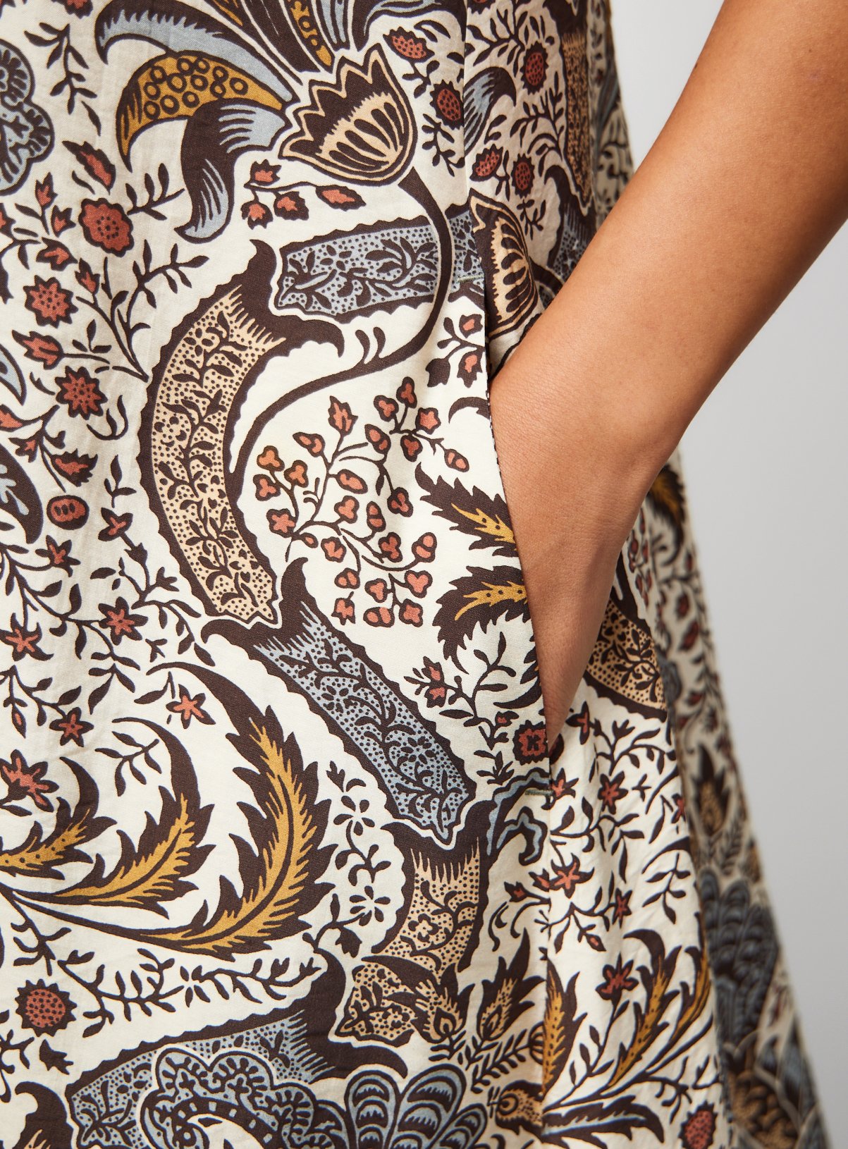 Tu x Morris & Co. Scarf Paisley Border Print Midi Dress 8 - Image 3 thumbnail